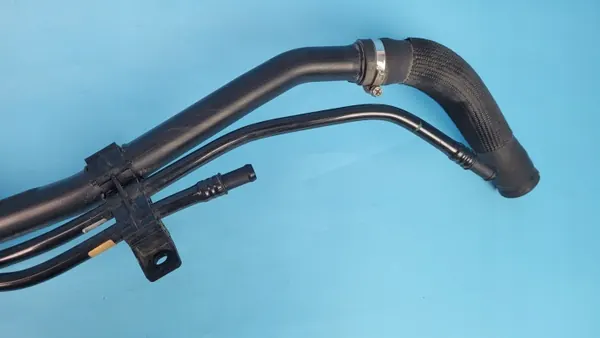 KIA SPORTAGE V Polttoaineputki OEM 31030-R2000 image 4