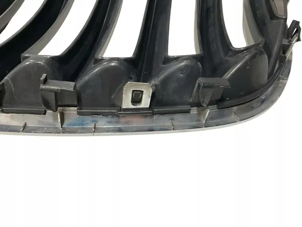 BMW X5 E53 Front Grille OE 51137113734 image 10