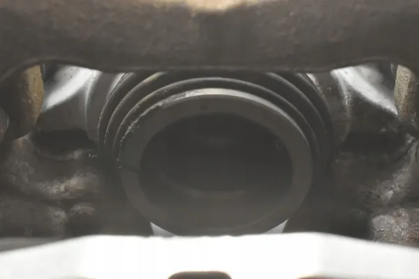 Vasen etujarrusatula Audi A6 C7 A7 4G 345mm 4G0615123D image 4