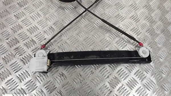 Ford ikkunanohjain OEM 0130822287 - Käytetty image 3