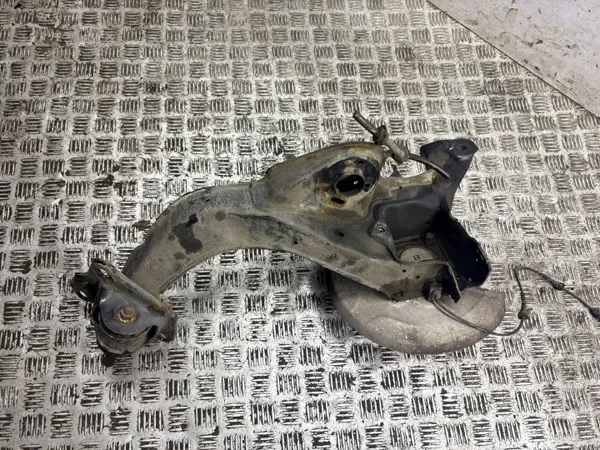 Buje rueda trasera OEM AMD230219 para Mini Cooper Countryman image 6