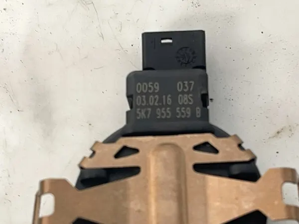 Sadetunnistin VW TRANSPORTER VI T6 CADDY 2K5 5K7955559B image 3