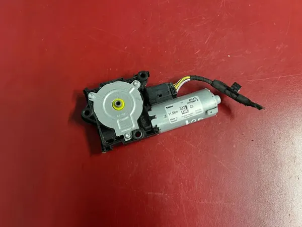 Motor de techo corredizo BMW X3 G01 OEM 405831 - Usado image 2