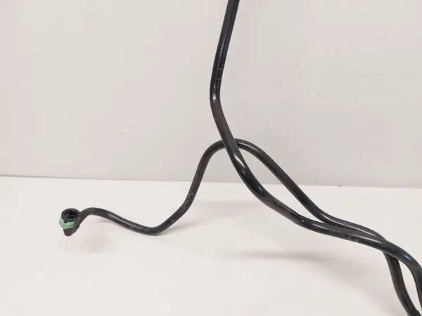 Conduit de refroidisseur d'huile BMW 8848366 G20 G21 image 2