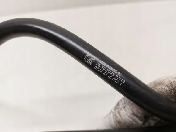 Conduit de refroidisseur d'huile BMW 8848366 G20 G21 image 4