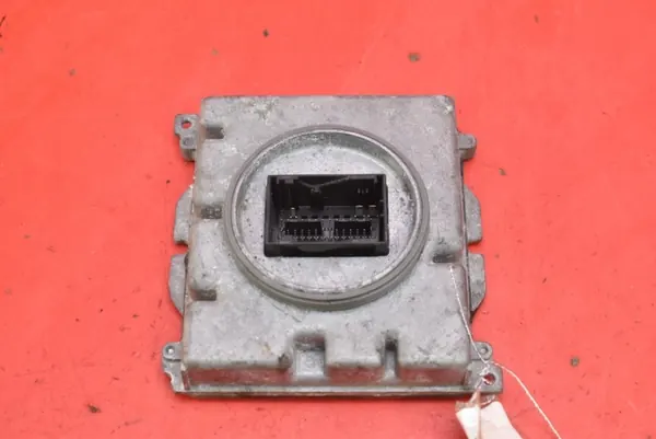 OEM mamAUTO-1061275- Balastro Xenón Esquerdo VW Passat B8 image 2