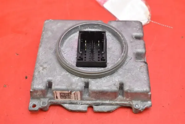 OEM mamAUTO-1061275- Balastro Xenón Esquerdo VW Passat B8 image 4