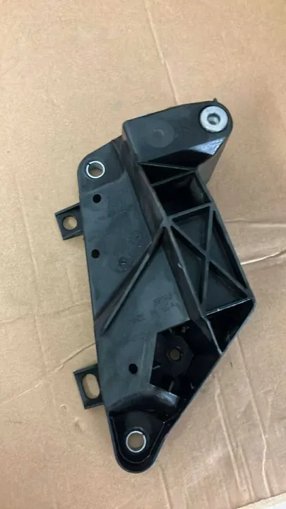 CHRYSLER PACIFICA 2021 Soporte de Radiador Superior Derecho 68292238AB image 3