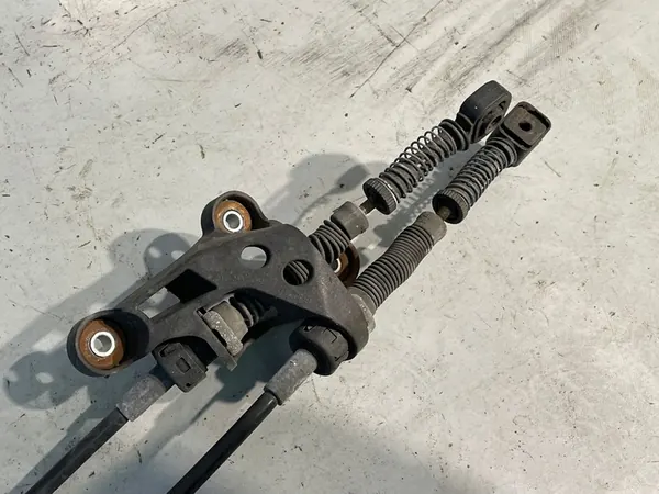 Manuaalivaihteiston valitsinsarja SEAT Ibiza IV 1.4 16V image 6