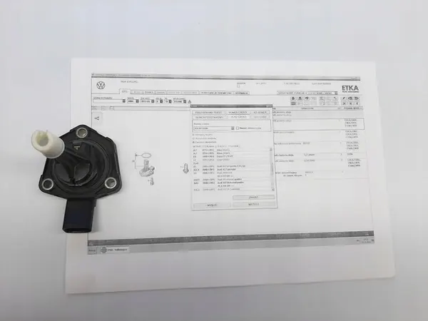 Öljytason anturi AUDI A6 C7 03C907660S image 3