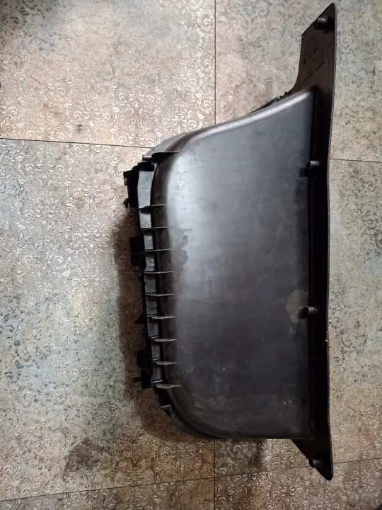 Escalón derecho cabina OEM 5801869288 Iveco Daily 2014 image 3