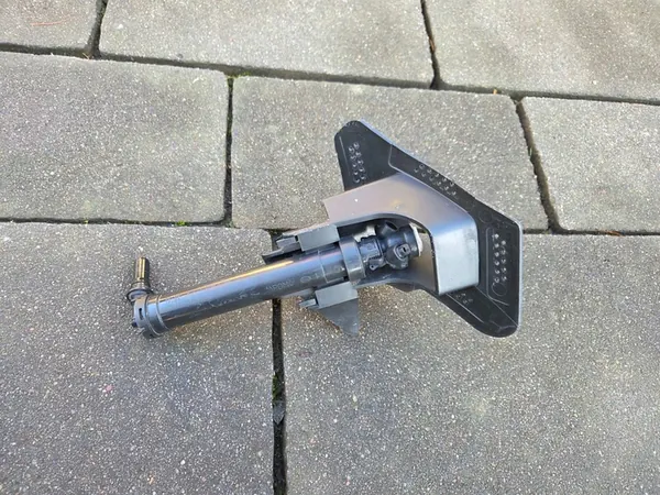 BMW1 F20 F21 Linker Ruitensproeier + Steun 7272581 7275657 image 4