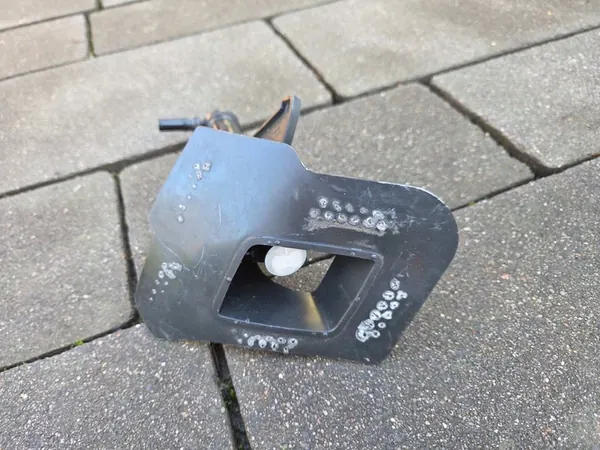 BMW1 F20 F21 Linker Ruitensproeier + Steun 7272581 7275657 image 6