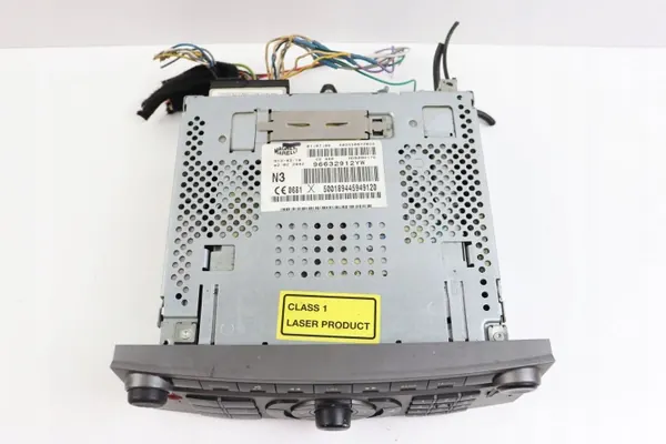 OEM 96632912YW Peugeot 407 Tehdasradio CD-soitin image 4