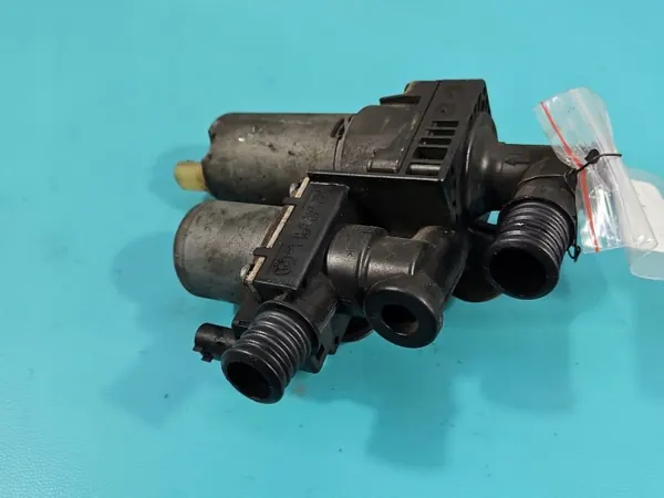 Wasserventil OEM 8369807 für BMW X3 E83 image 5