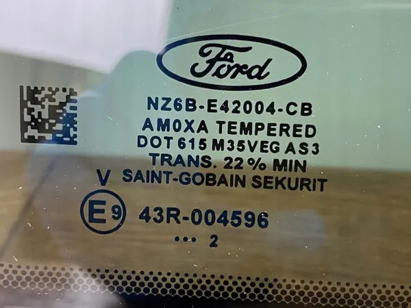 Takaikkuna Ford Maverick 2022+ OEM NZ6B-E42004-CB image 6