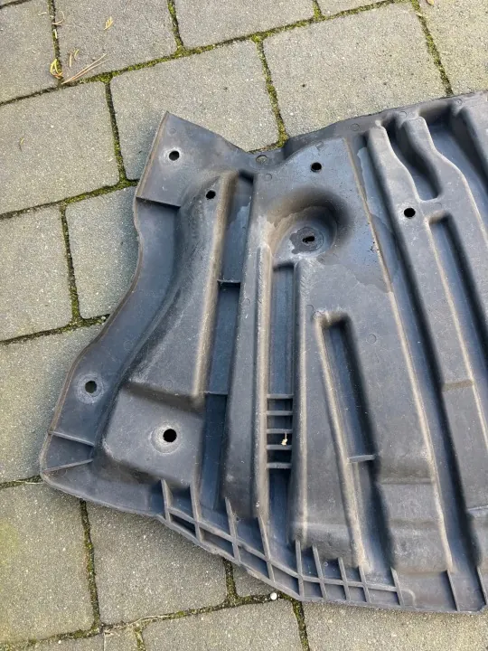 Mercedes E W212 2.2d Bumperschild OEM A2125202123 image 4
