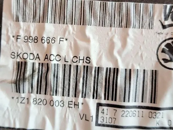 Lämmittimen kotelo OEM 1Z1820003EH Skoda Octavia II image 6