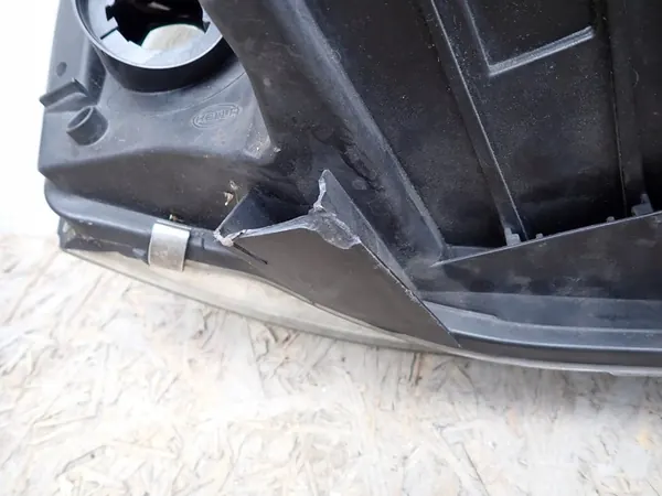 Linker Scheinwerfer Audi A6 C5 1997-2000 OEM 4B0941029K image 3