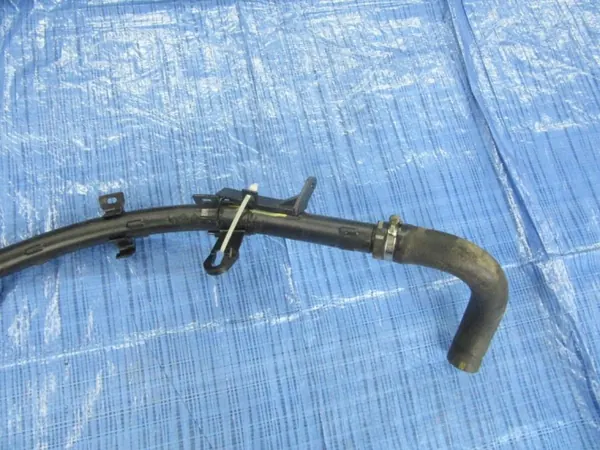 OEM 4x4OE000630 Cuello de Llenado para Citroen C5 Aircross image 5