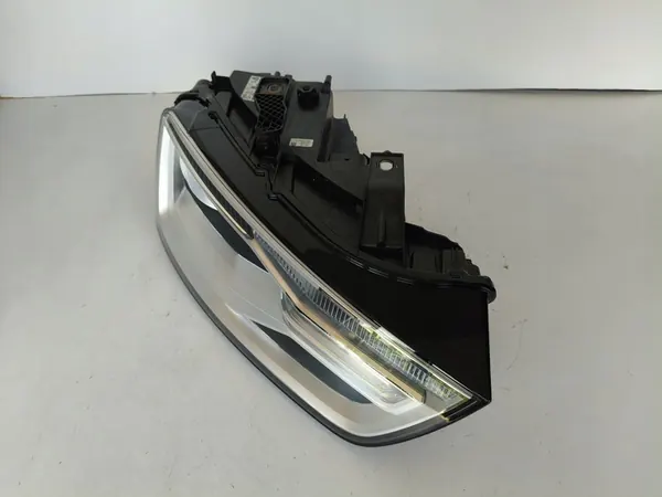 Faros Derecho Audi Q3 8U 14- Lift Xenon LED image 3