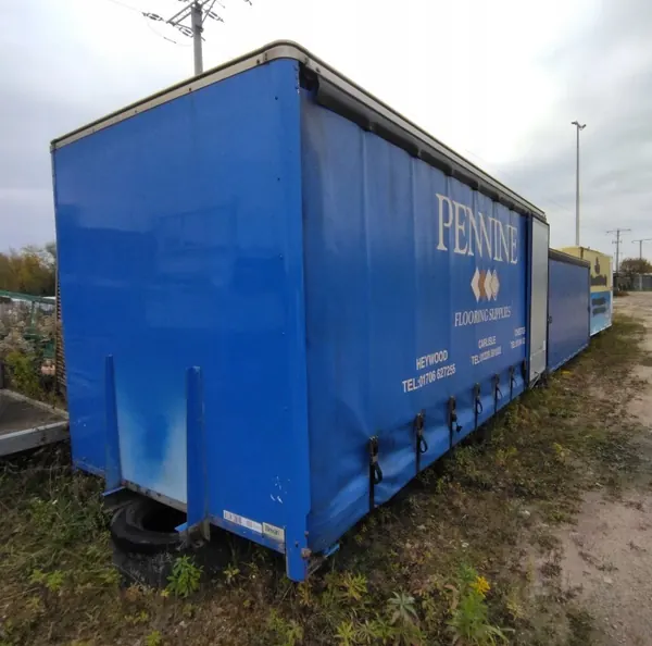 Bâche de conteneur Iveco d'occasion OEM PLANDEKA image 3