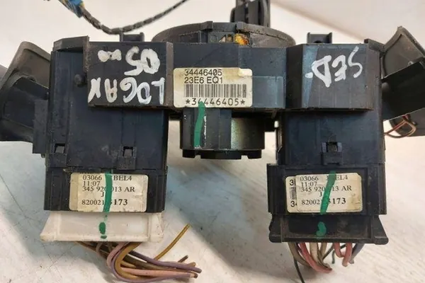 DACIA LOGAN Schakelaar 8200213173 image 2