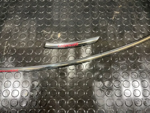 OEM 7300597 S2511A039 Front Kotflügel Chromleiste image 3