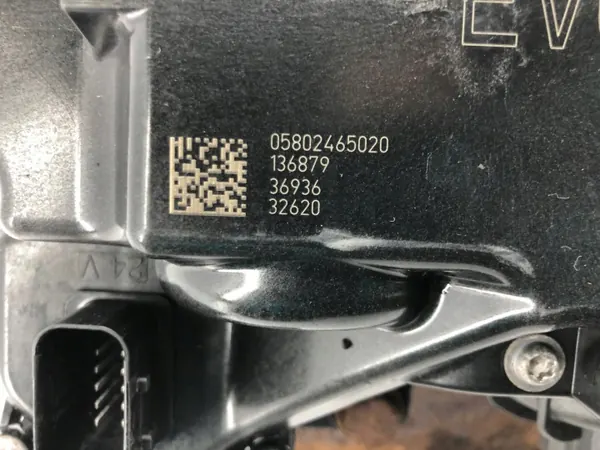 Iveco AdBlue-pompmodule OEM 05802465020 - Gebruikt image 5