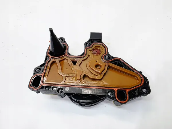 Öljyseparatori Audi A4 B9 A5 Q5 FY 2.0 TFSI 06K103495AN image 3