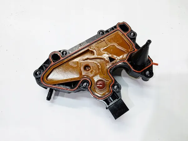 Öljyseparatori Audi A4 B9 A5 Q5 FY 2.0 TFSI 06K103495AN image 4