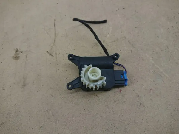 Verwarmingsmotor OEM 0132801336 voor Volkswagen Touran I image 5