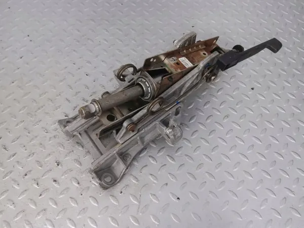 Ohjauspyöräakseli Ford Mustang VI 2016 OEM FR3C3C529AD image 2