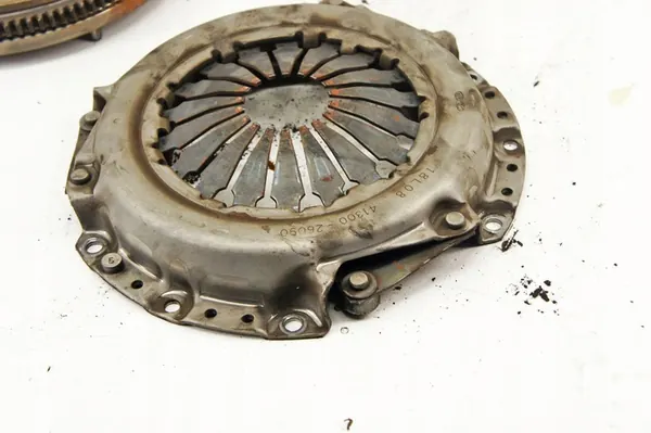 KH290 Hyundai Elantra VI 1.6i Conjunto de Embreagem image 2