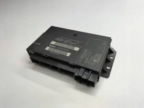 Module Confort Audi A2 OEM 8Z0959433Q Occasion image 2