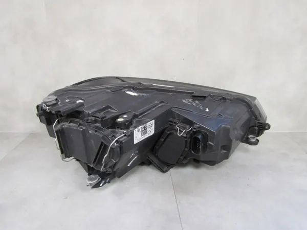 Farol dianteiro Volkswagen Sportsvan ES 2018-2020 OEM 517941005D image 2