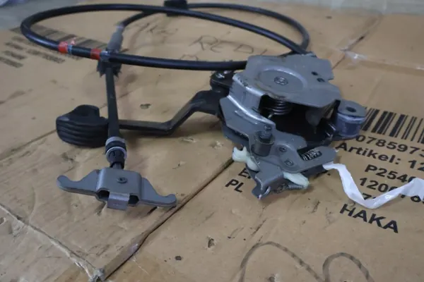 Handbremskabel OEM 30793827 für Volvo XC90 2003-2014 image 5