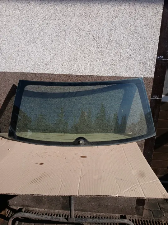 Vidro traseiro de porta-malas OEM SZYBA TYLNA W KLAPE SKODA FABIA I HB image 2