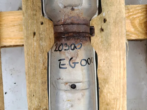 Silencieux avant Y-Pipe Infiniti M35 Y50 2004-2008 OEM image 4