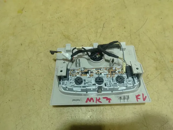 Plafonnier avec Microphone FIESTA MK7 - Pièce OEM image 4