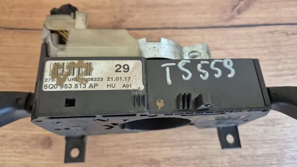 Gecombineerde schakelaar 6Q0953513AP VW Transporter T5 Lift image 2