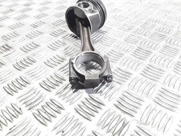 Piston OEM 034140910 pour Skoda Roomster 1.6L Diesel image 4