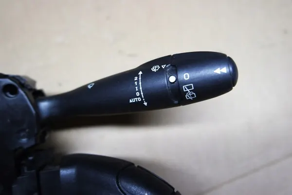 Gecombineerde schakelaar Citroen Berlingo B9 Peugeot Partner 2018 image 3