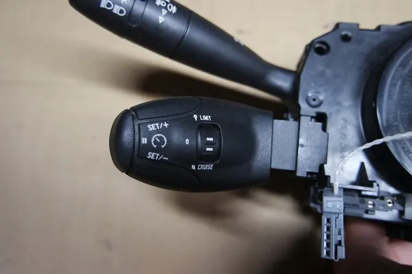 Gecombineerde schakelaar Citroen Berlingo B9 Peugeot Partner 2018 image 5