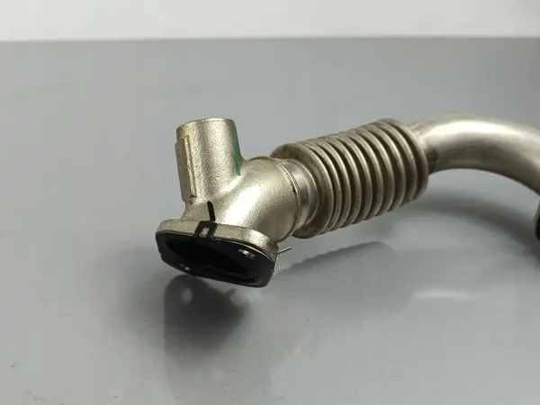 Tuyau EGR Jeep Cherokee OEM FOB35572 - Occasion image 3