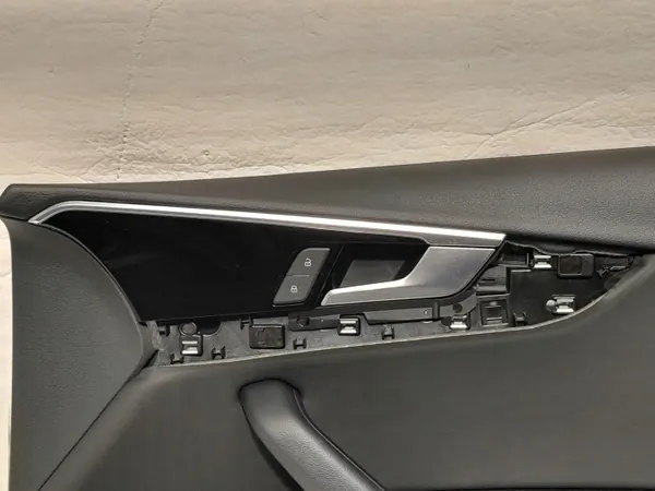 OEM 8W0867134 Audi A4 B9 Türverkleidung Rechts Vorne image 5