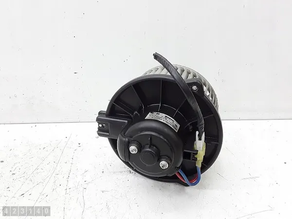 Lämmityspuhallinmoottori Mitsubishi Carisma 2000 0130111191 image 2