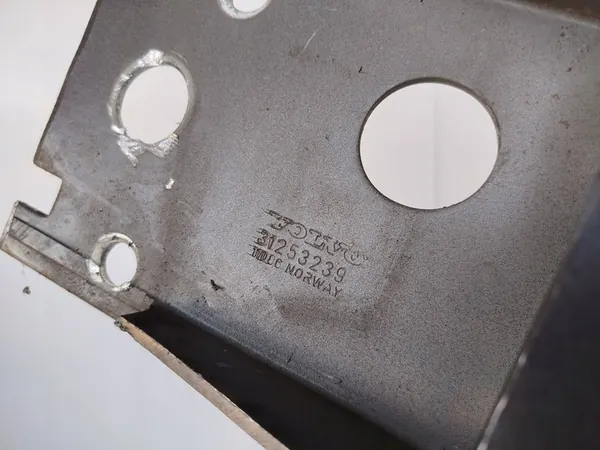 Reforço de Para-choque Frontal VOLVO XC 90 image 10