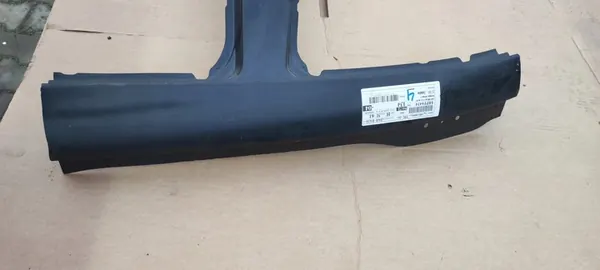 Revestimento do pilar B esquerdo Toyota Auris II 61312-02261 image 3