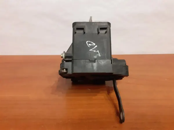 Levier de sélection de vitesses OEM A2022670137 Mercedes W208 image 8